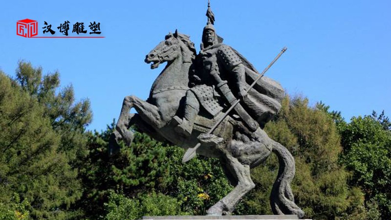 金戈鐵馬雕像_騎馬人物雕塑_銅雕定制_人物鑄銅雕塑_大型雕塑廠家