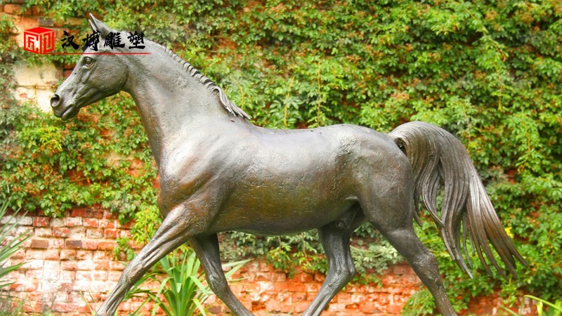 馬雕塑_銅馬雕像_鑄銅馬雕塑_大型雕塑定制_騎馬雕塑制作